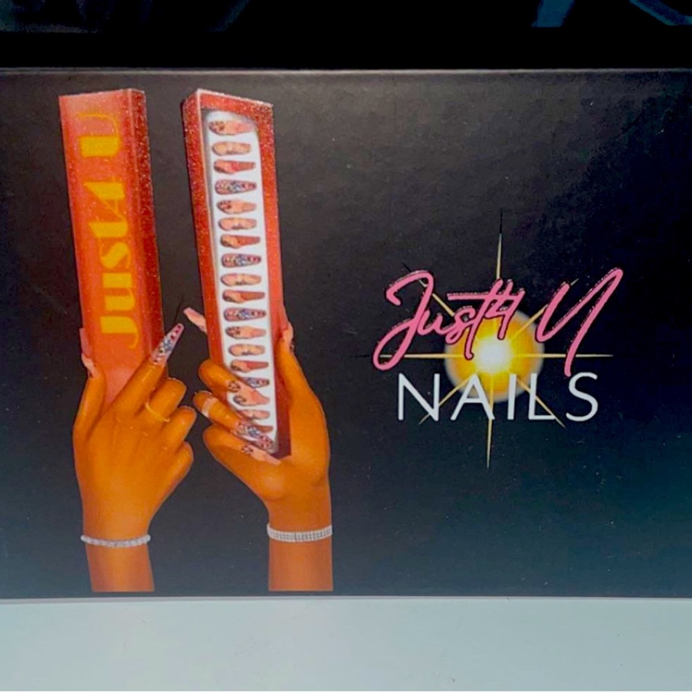 Nature's Wild Side: Green & Zebra Nail Set, Long Coffin